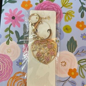 Glamorous Gold Heart Key Holder with Sparkly Finish